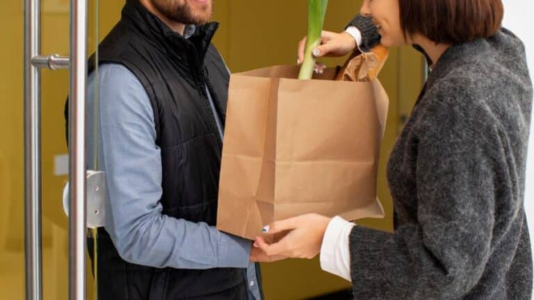 delivery orders are making restaurants money